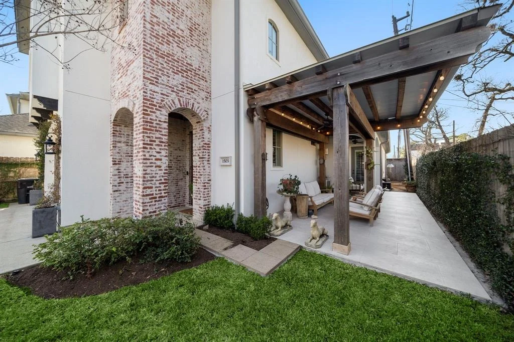 Photo of 1503 Whispering Pines Drive