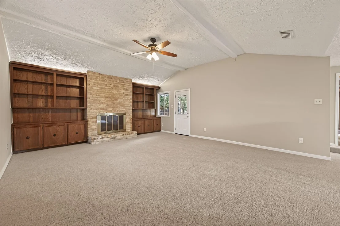 Photo of 4215 Long Grove Drive