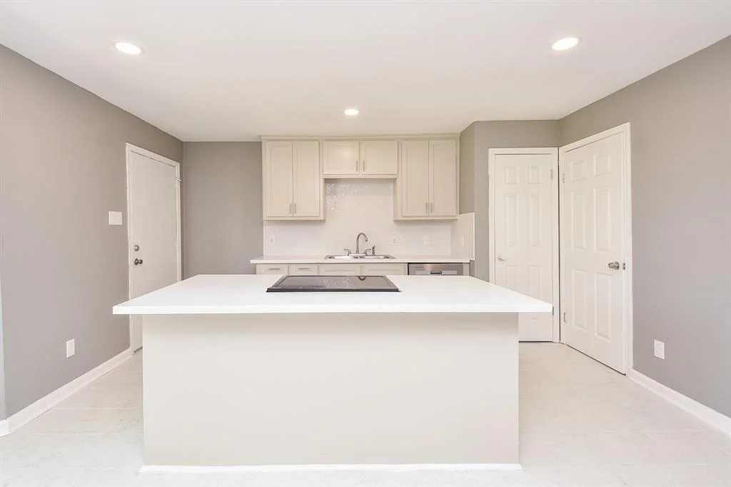 Photo of 4018 Tidewater Drive