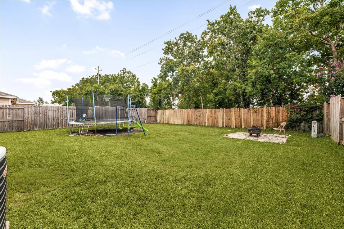 Photo of 2604 Redfish Drive
