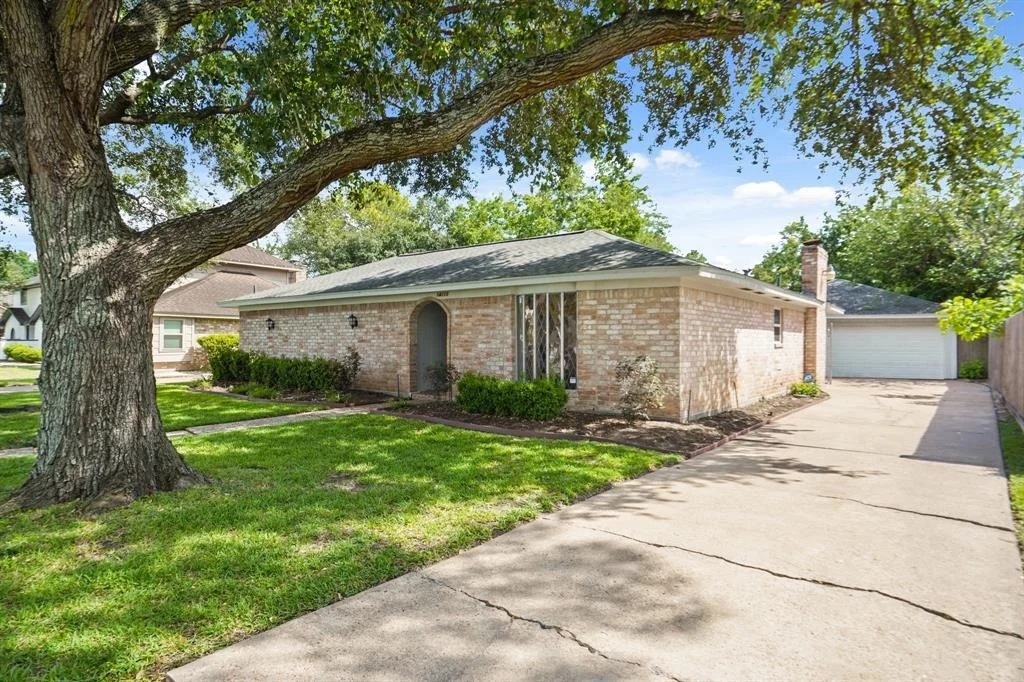 Photo of 14115 Wickersham Lane