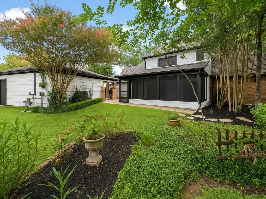 Photo of 15619 Ripplewind Lane