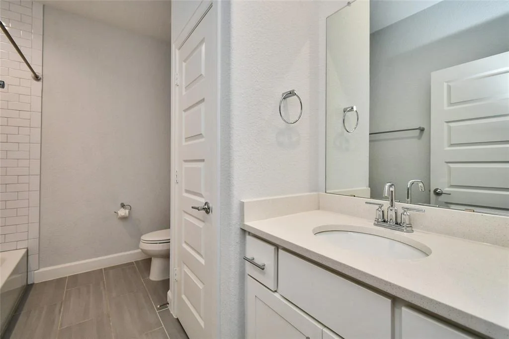 Photo of 305 Willard Street