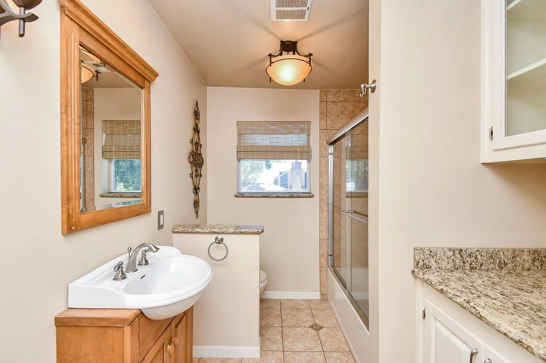 Photo of 17414 Rustic Canyon Trail