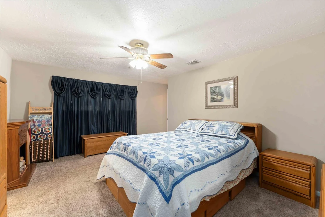 Photo of 5222 Glenvalley Drive