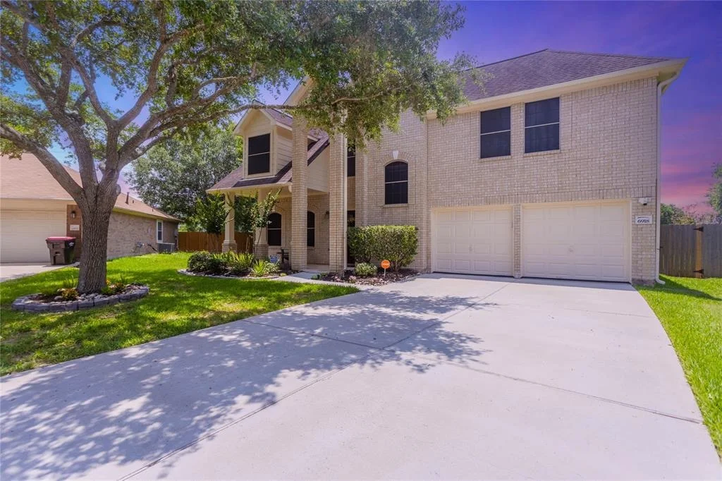 Photo of 6918 River Road