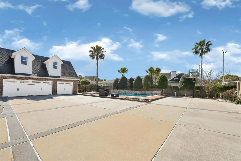 Photo of 6834 Cedar Point Drive