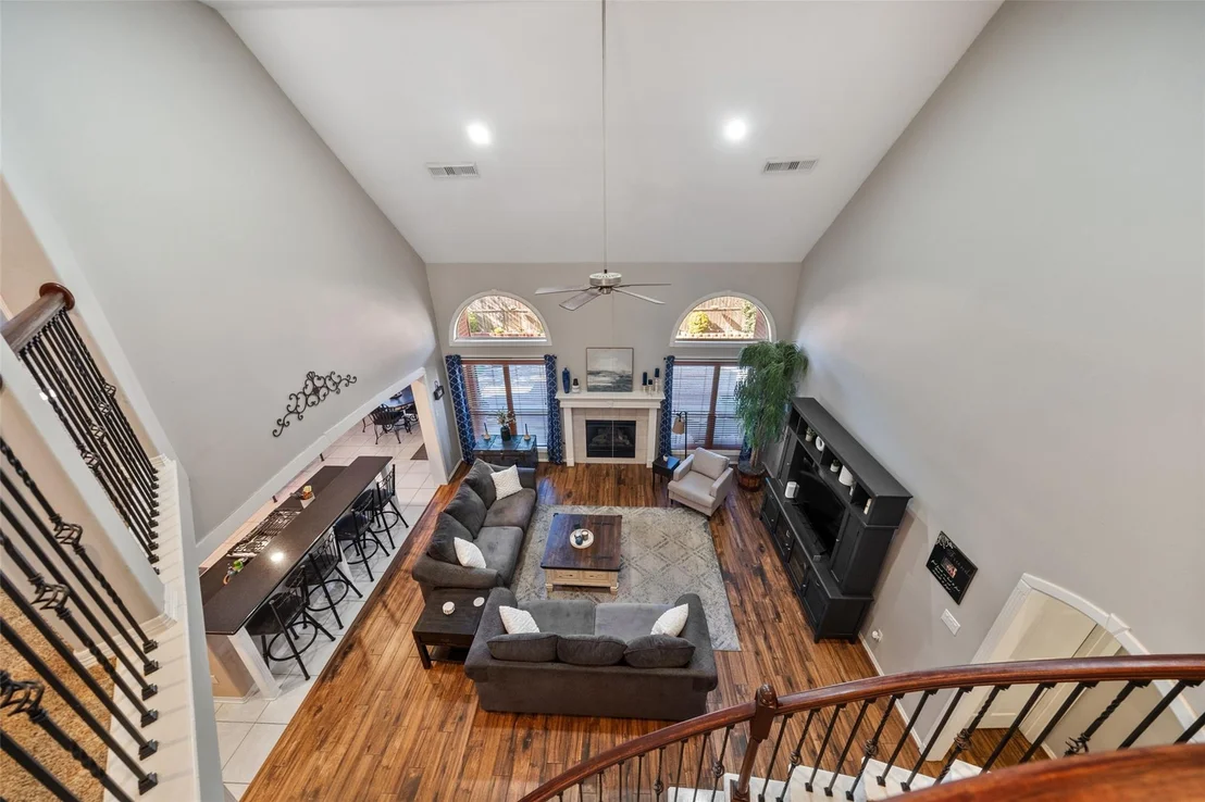 Photo of 15911 Hermitage Oaks Drive