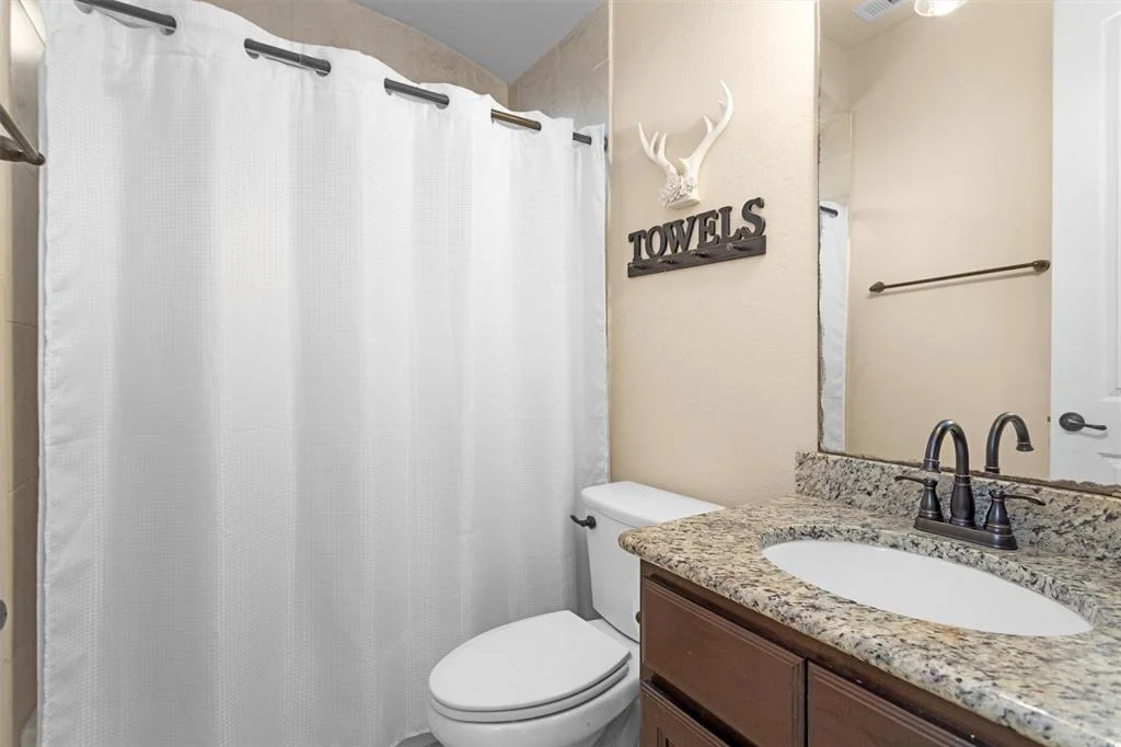 Photo of 40393 Mostyn Drive