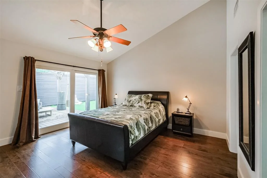Photo of 946 Enclave Parkway