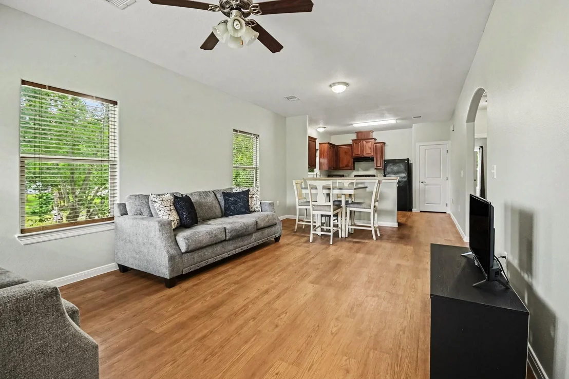 Photo of 5813 David Street