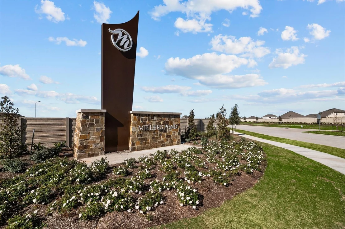 Photo of 2014 Heather Ridge Way