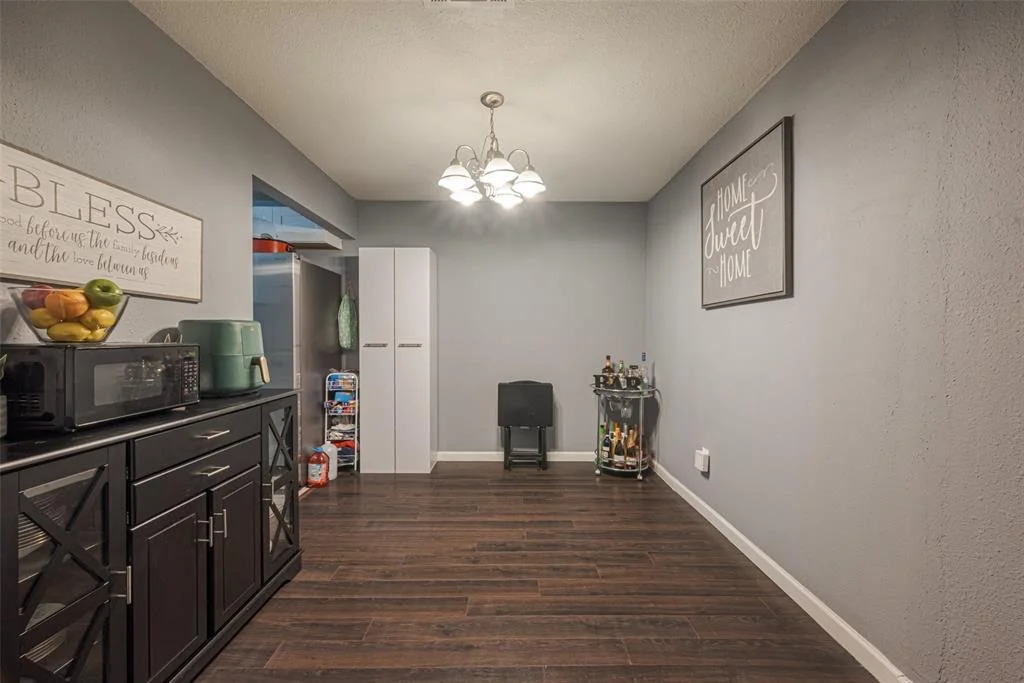 Photo of 1310 Barrowgate Drive