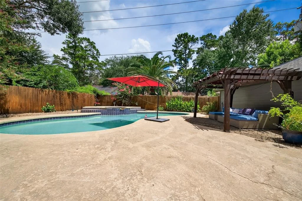 Photo of 5903 Havenwoods Drive