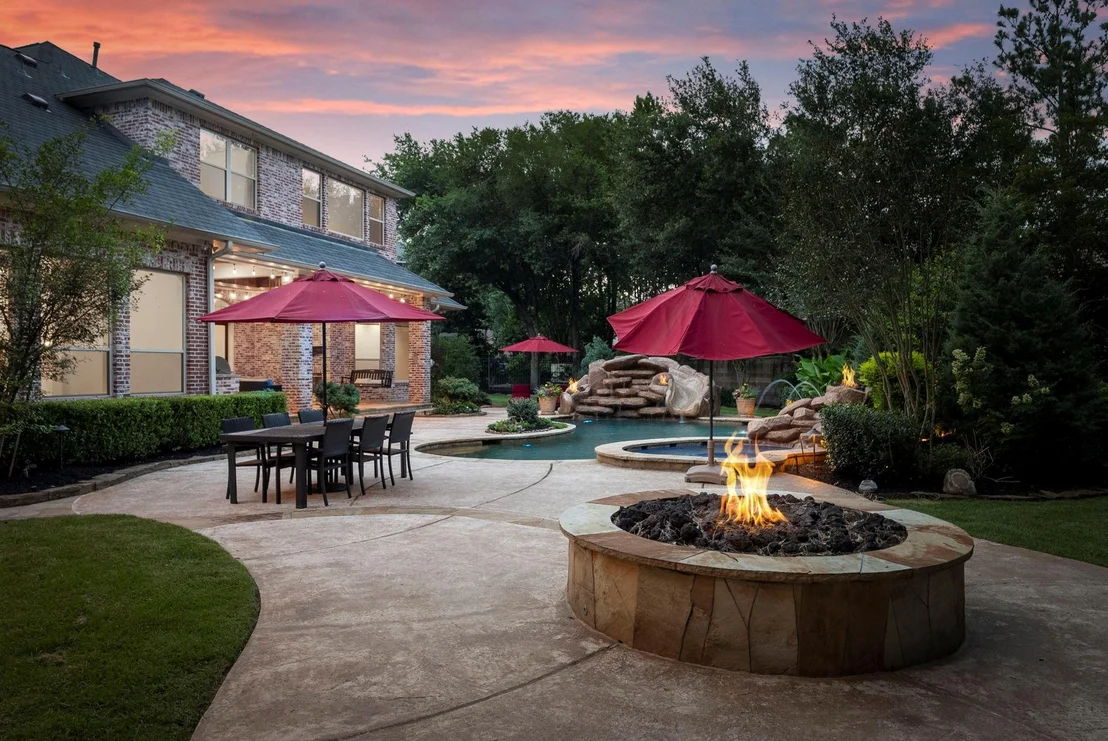 Photo of 2 Hunnewell Way