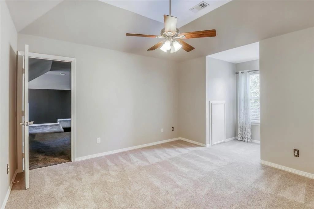 Photo of 2114 Summerland Drive N