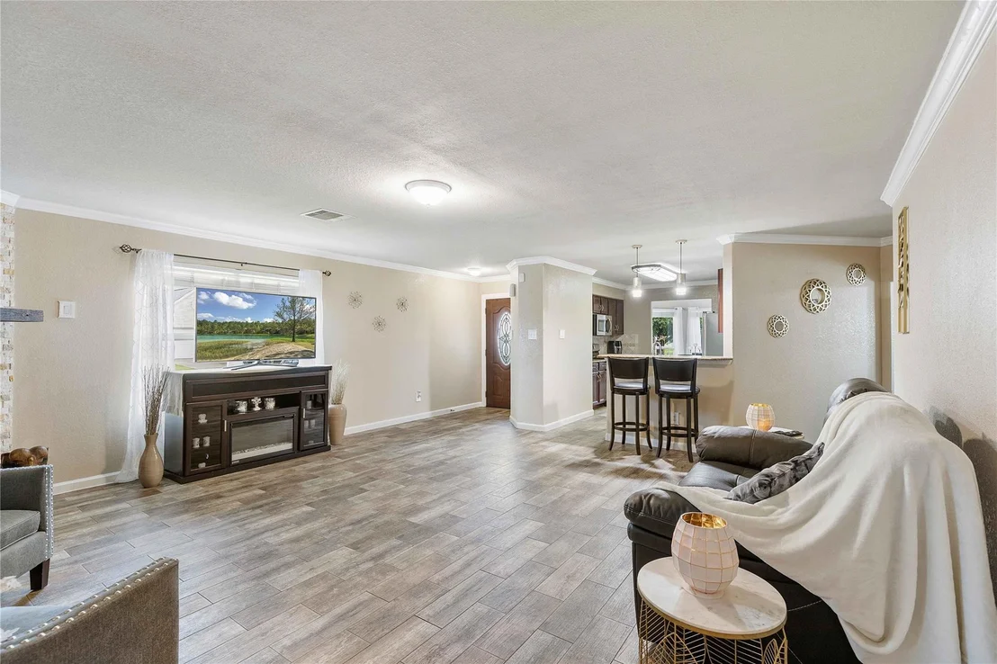 Photo of 11031 Bauer Elm Street