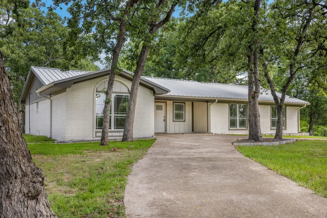 Photo of 73 Fairway Drive