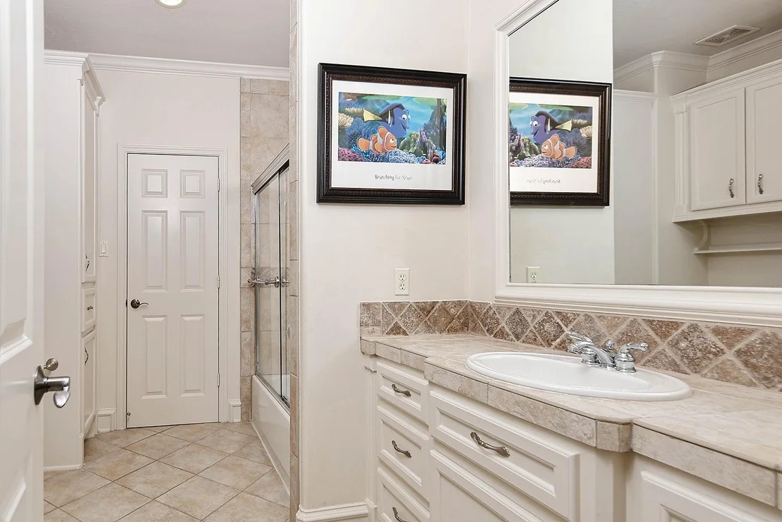 Photo of 10 Snow Pond Place