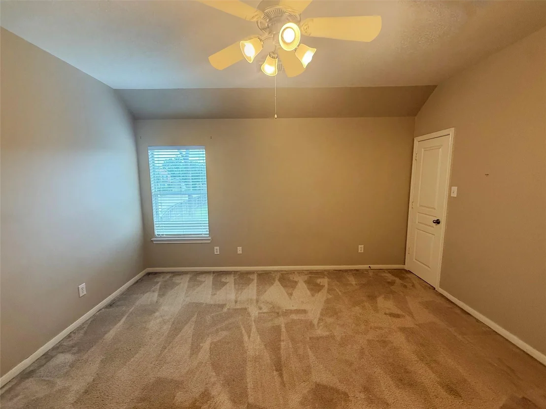 Photo of 19414 Countryroad Drive