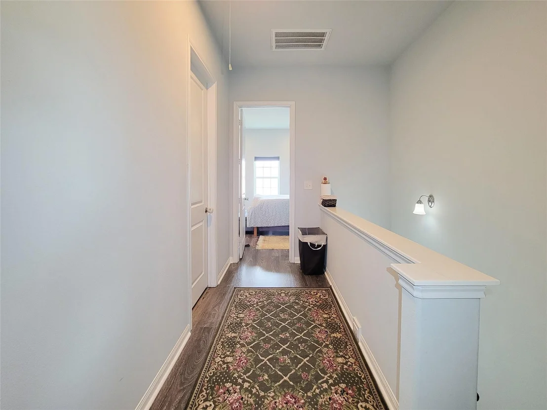 Photo of 18841 Elegance Avenue