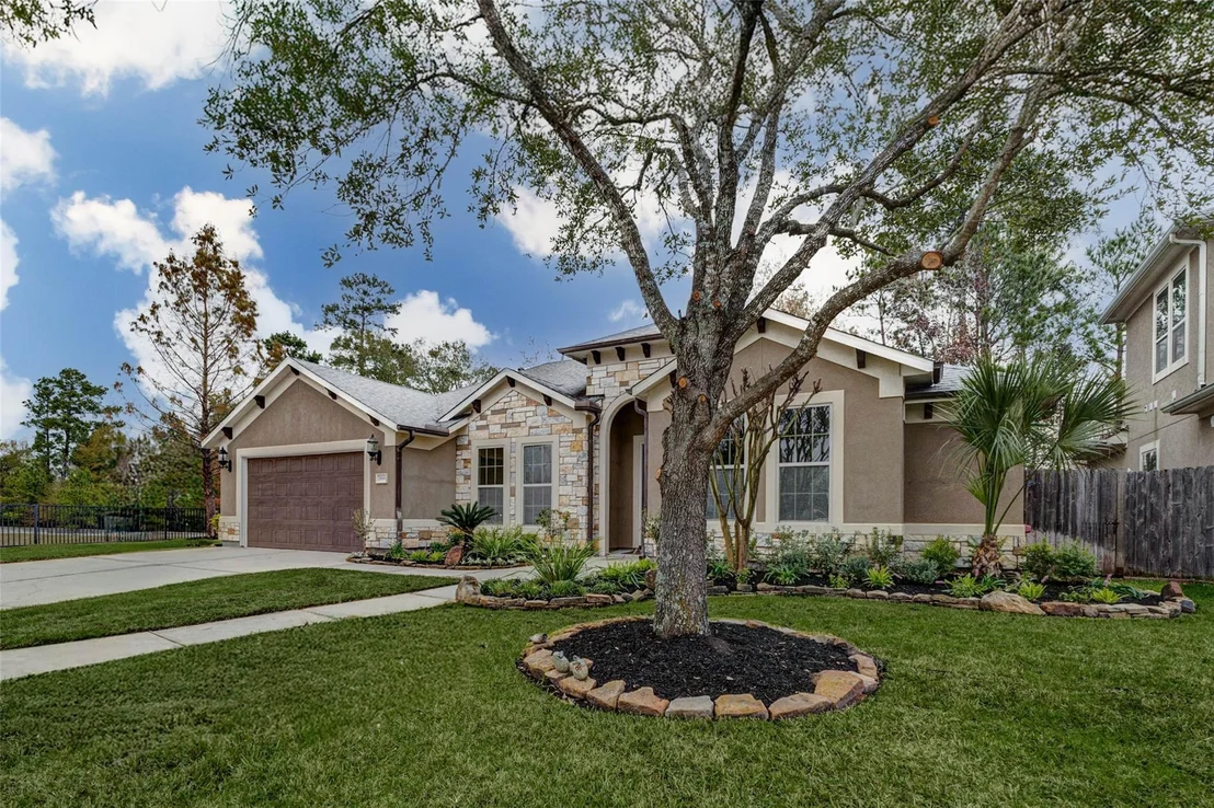 Photo of 28986 Twisted Oak Drive