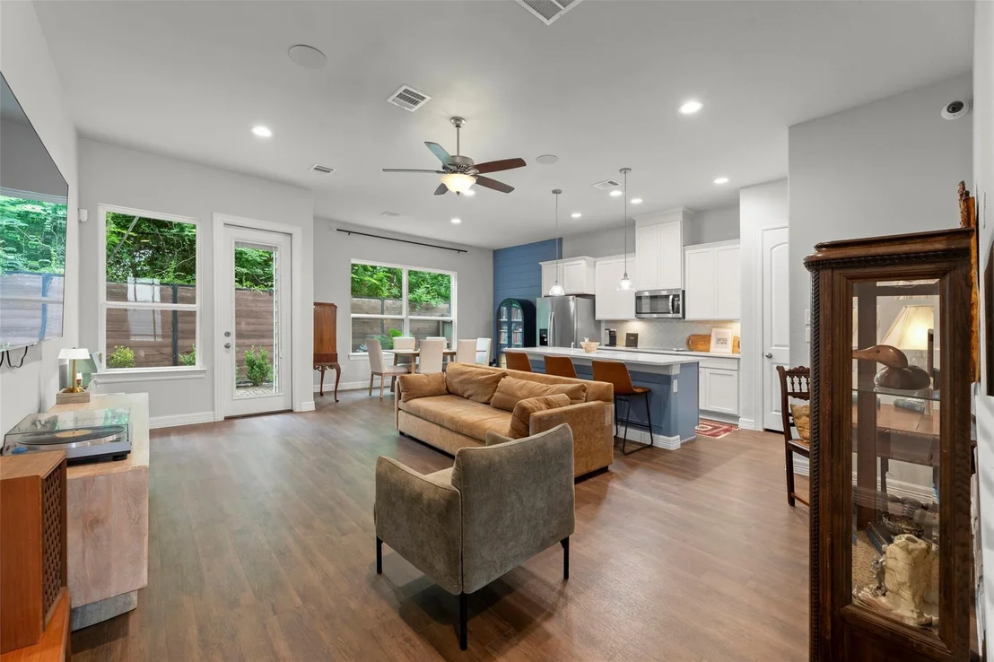 Photo of 1502 Upland Glen Way