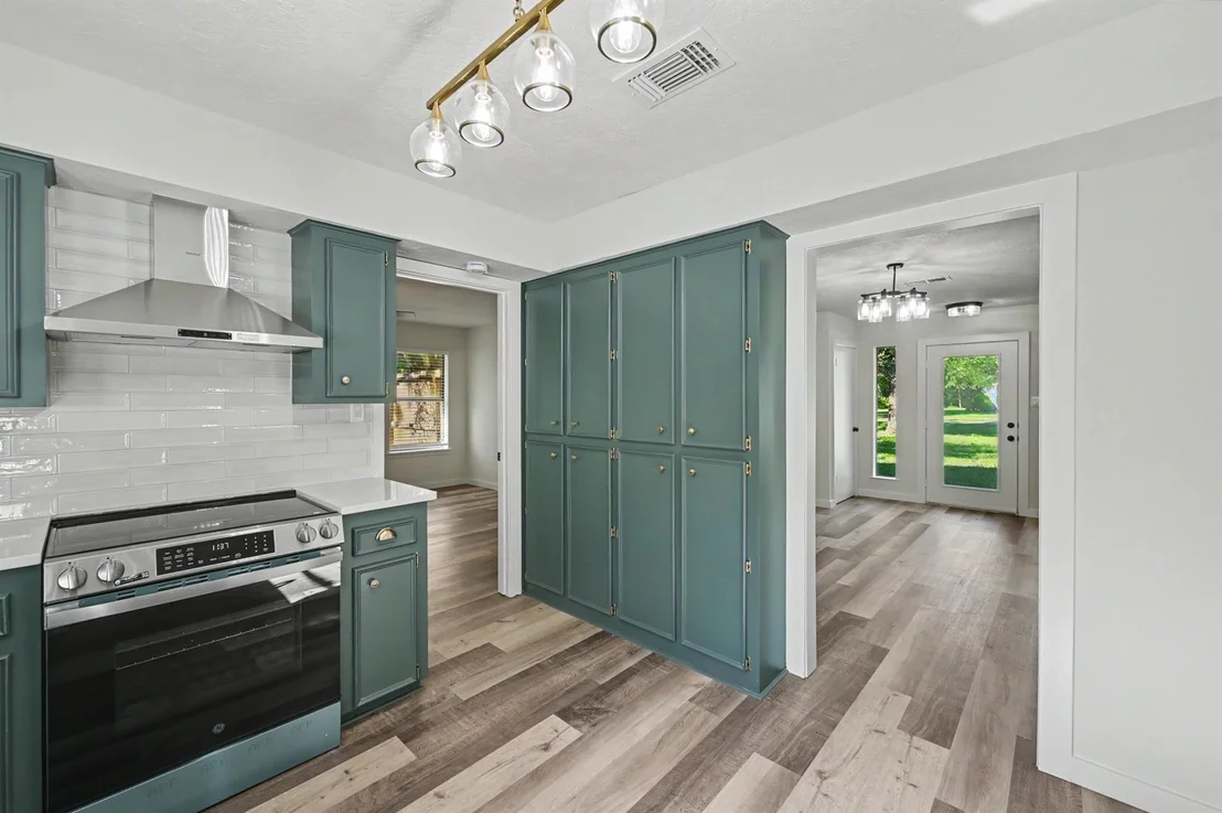 Photo of 17005 White Birch Lane