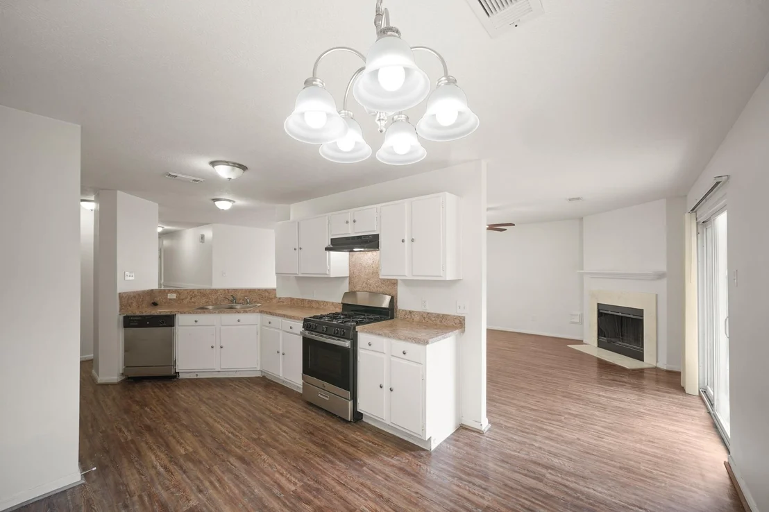 Photo of 5425 Princeton Drive