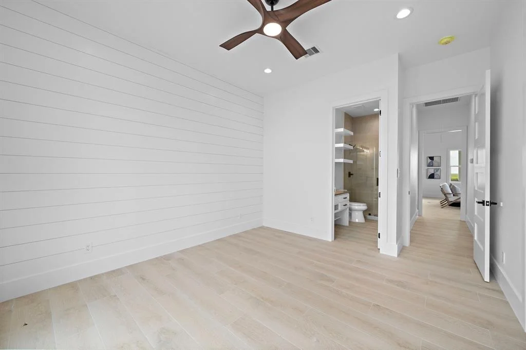 Photo of 1607 Bay Pointe Drive
