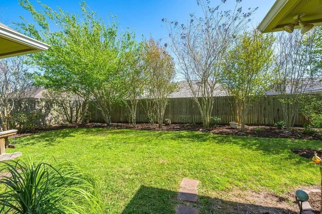 Photo of 2438 Sullivan Lane