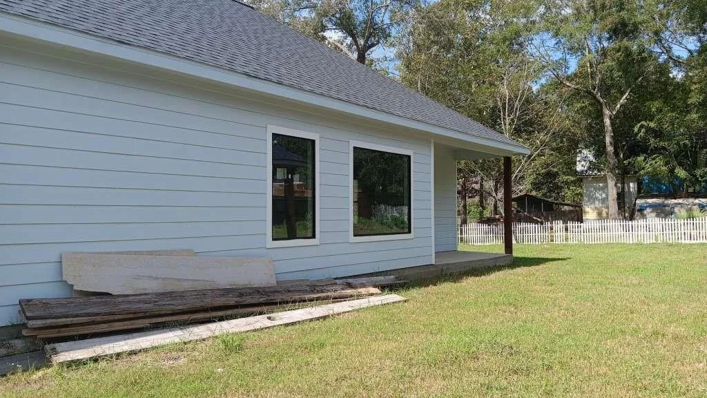 Photo of 551 White Oak Drive