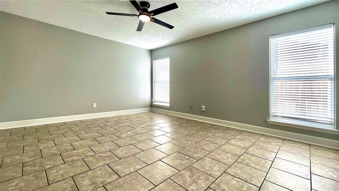 Photo of 14519 Bladenboro Drive