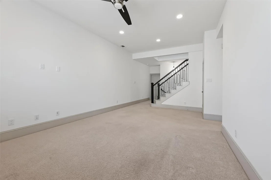 Photo of 10514 Hess Lane