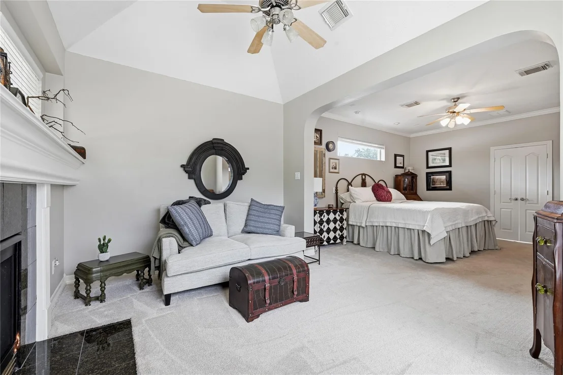 Photo of 10111 Earlington Manor Drive
