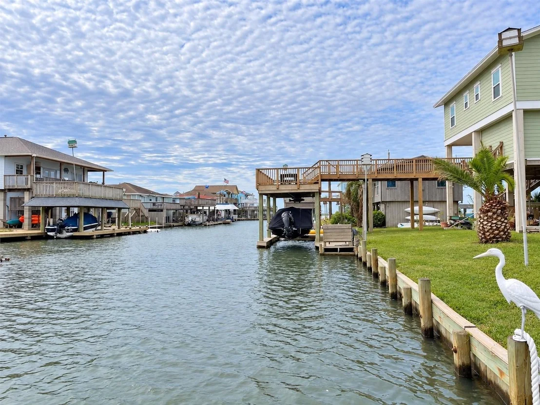 Photo of 65 Lakeside Drive