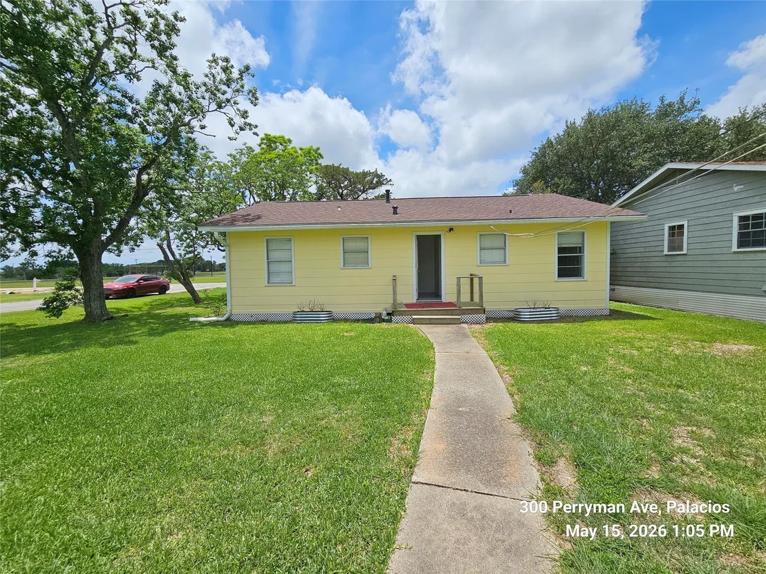 Photo of 300 Perryman Avenue