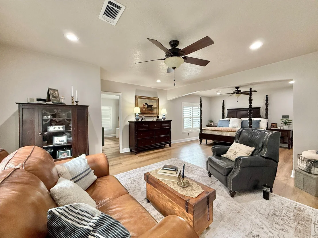 Photo of 12220 Shepard Hill Road