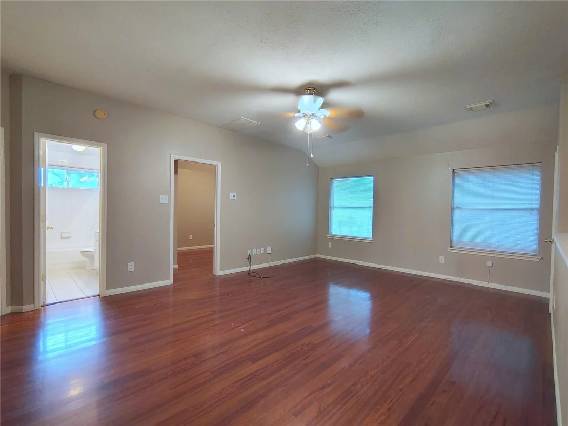 Photo of 3511 Glenhill Drive