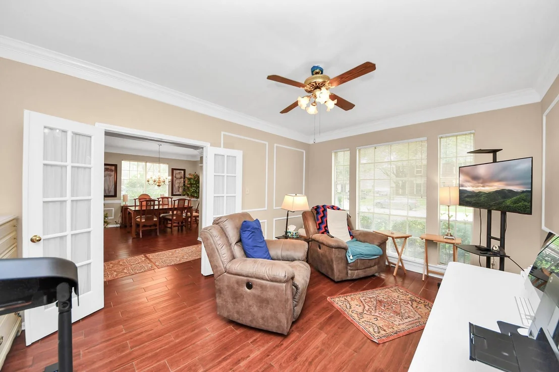 Photo of 7015 Morningside Drive