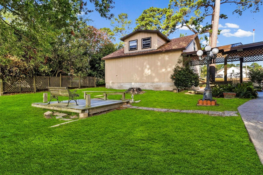 Photo of 554 Harbor Drive