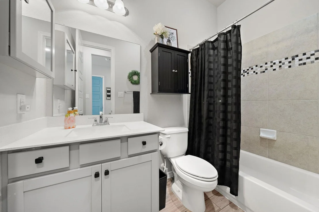 Photo of 10927 Crestwood Point Circle