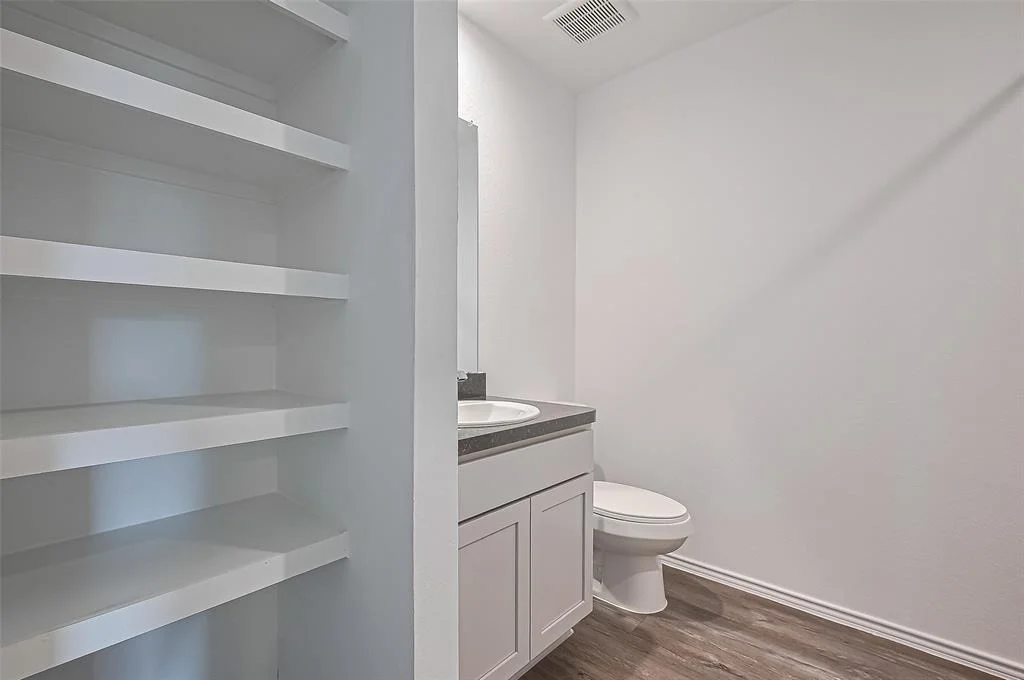 Photo of 5422 Evergreen Heights Lane