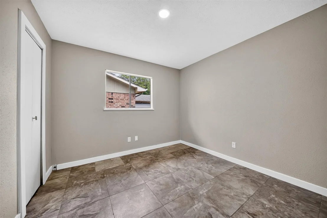Photo of 16807 Clan Macintosh Drive