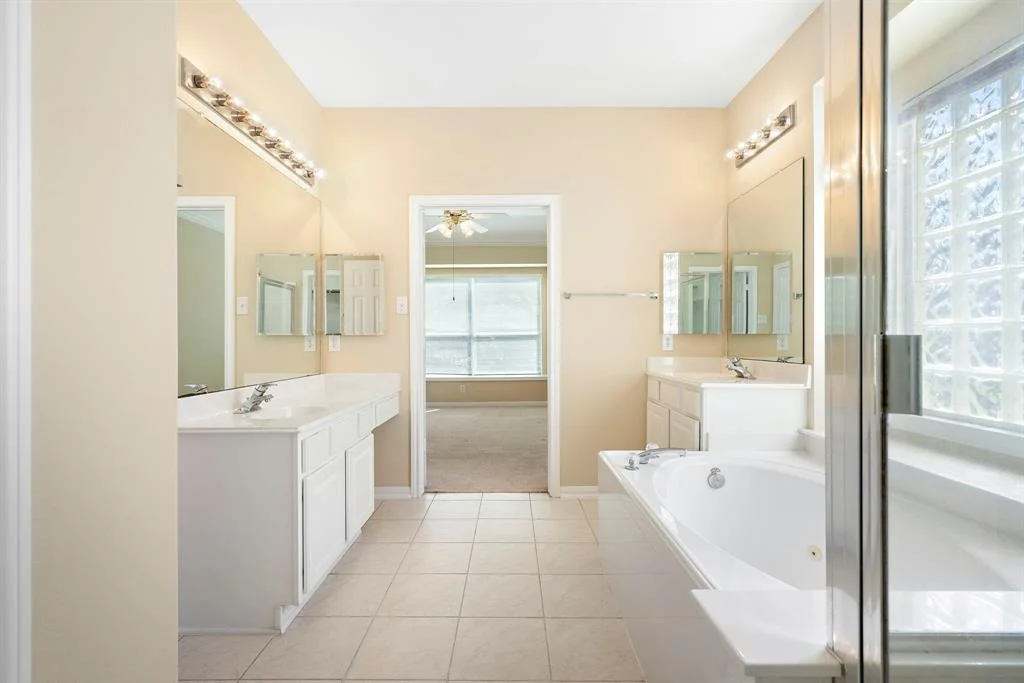Photo of 3318 Cotswald Trail