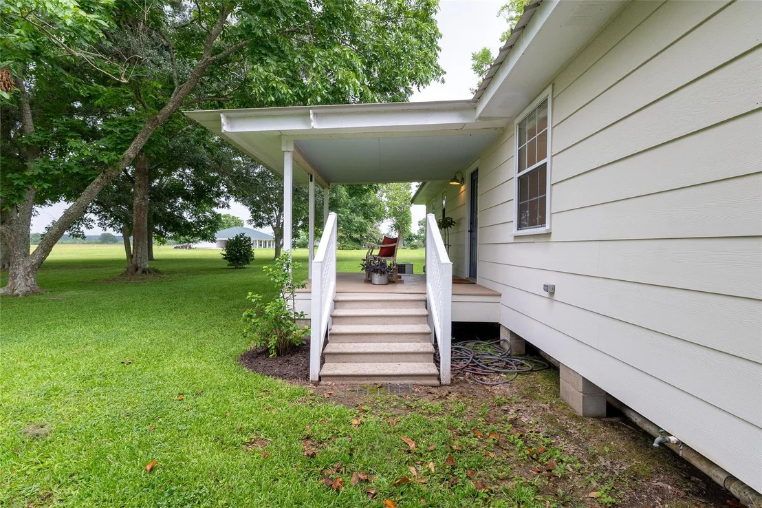 Photo of 2710 County Road 2274