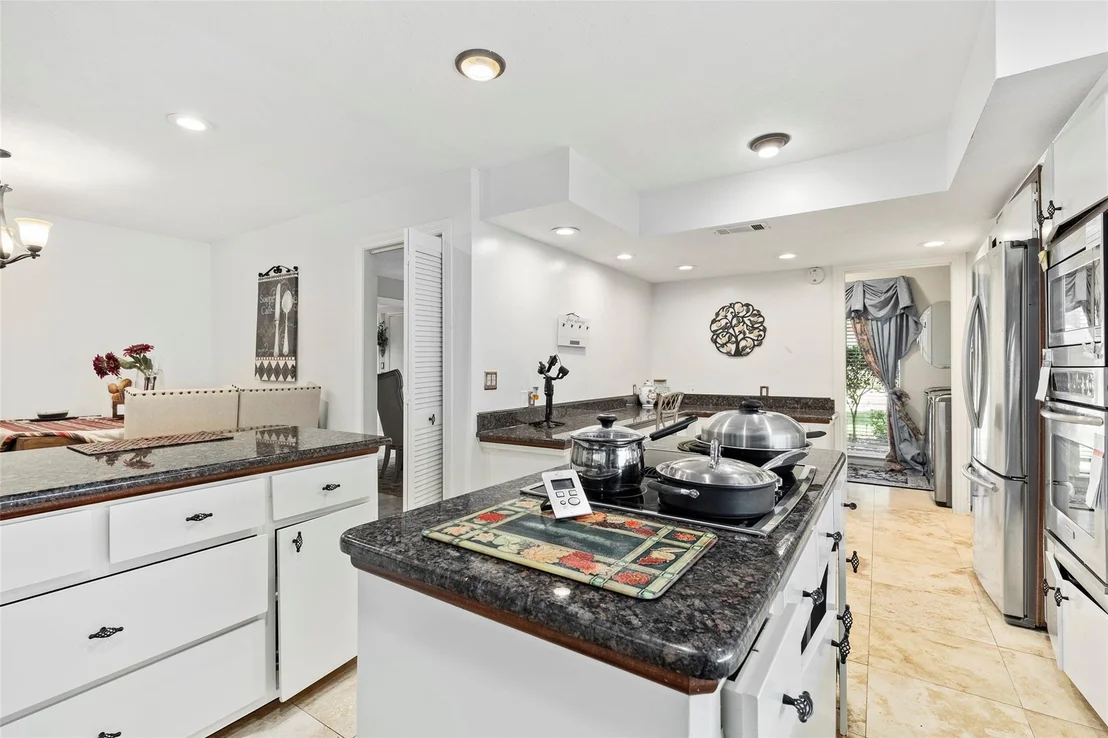 Photo of 15703 Winding Moss Drive