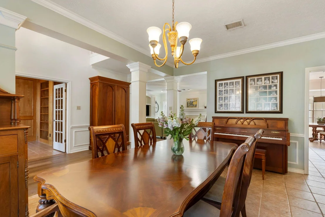 Photo of 130 Quiet Oak Circle