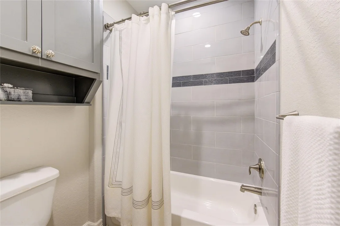 Photo of 1026 Riverlace Drive