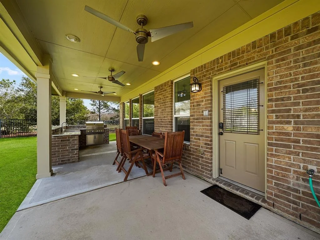 Photo of 19530 Crescent Meadow Drive
